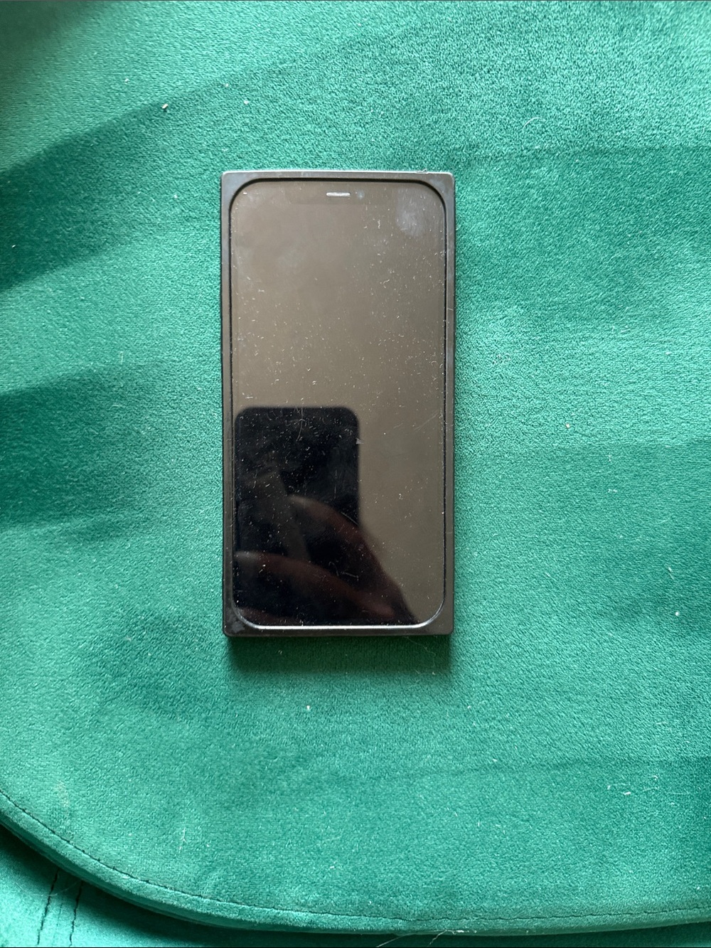 Apple iPhone 12 - 64 GB ATT LIKE NEW Condition - Refurbished - With Black Case